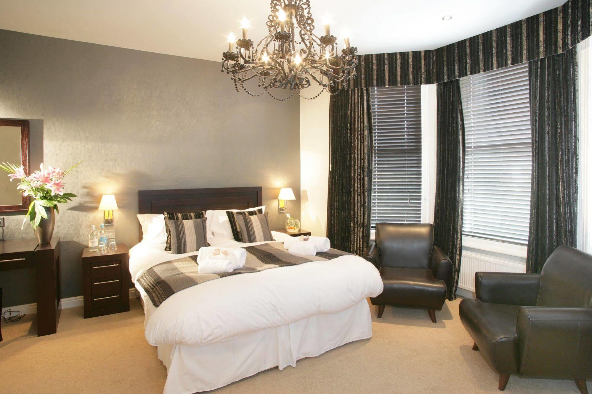Urban Beach Hotel Bornemouth Chambre photo
